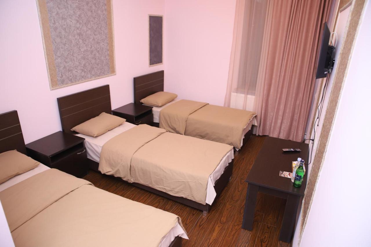 Hotel Gold Gyumri Exterior photo