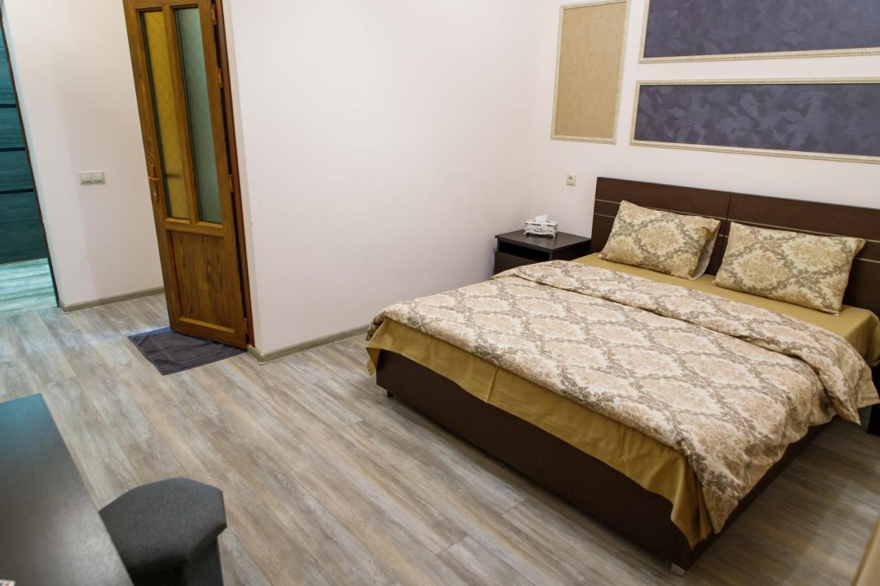 Hotel Gold Gyumri Exterior photo